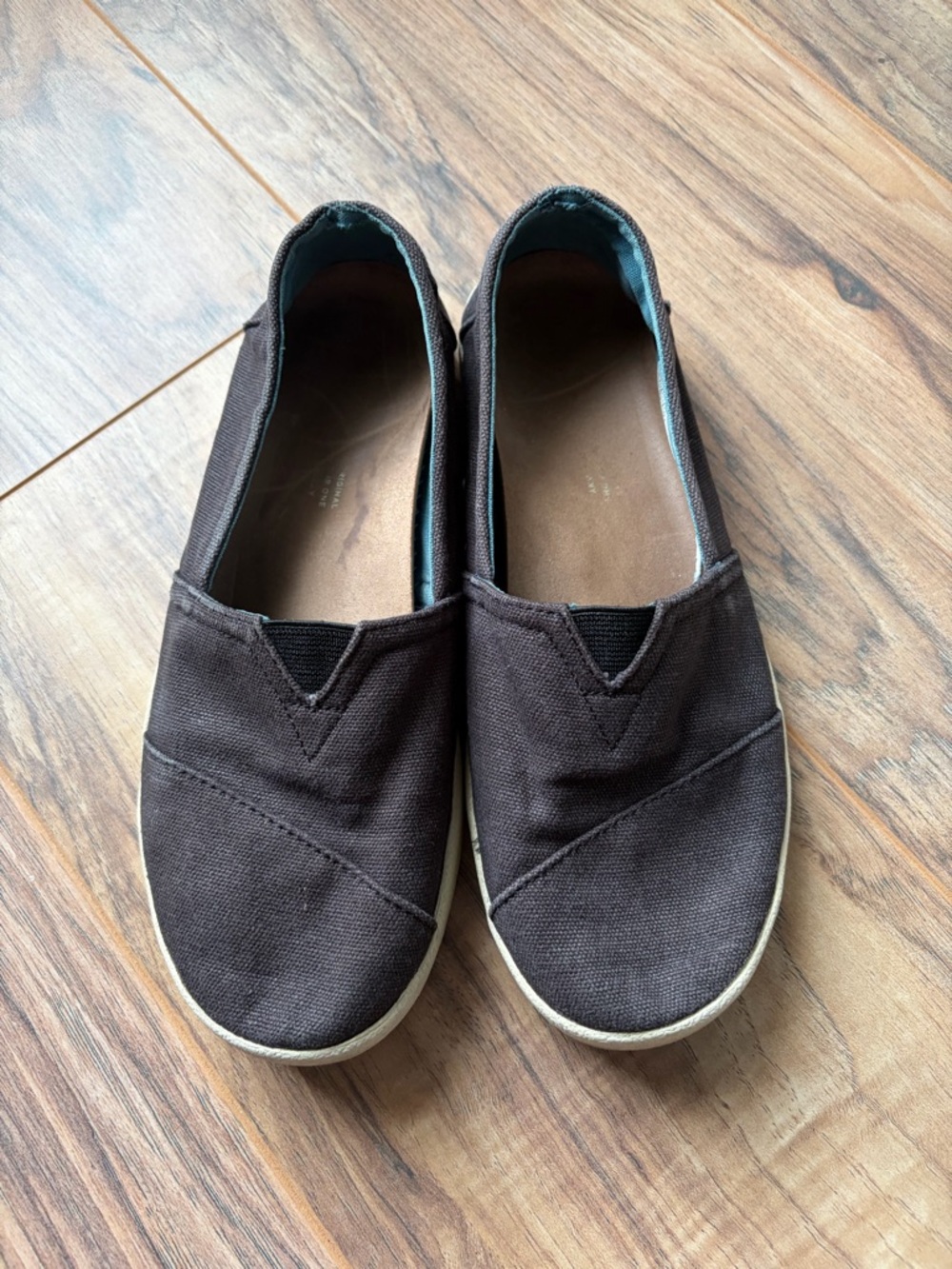 Toms Black Canvas Slip-On Flats